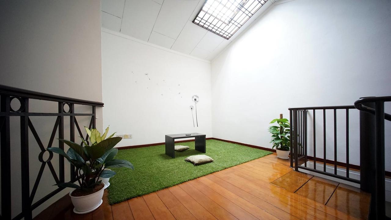 5min @bukit Indah@perling@4b3b Homestay Johor Bahru